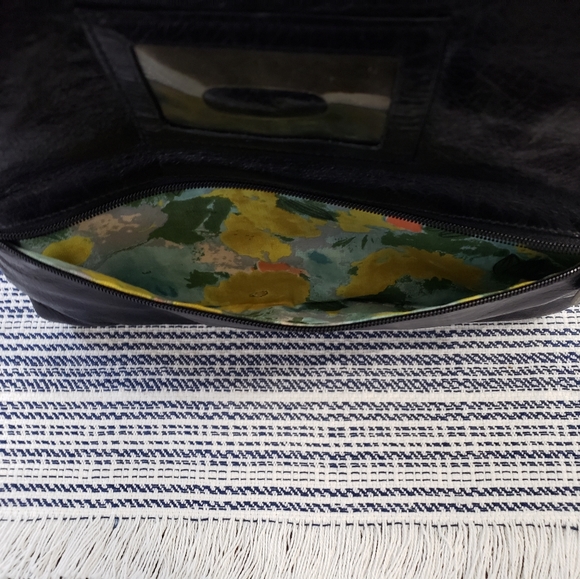 Hobo Clutch - Picture 4 of 4